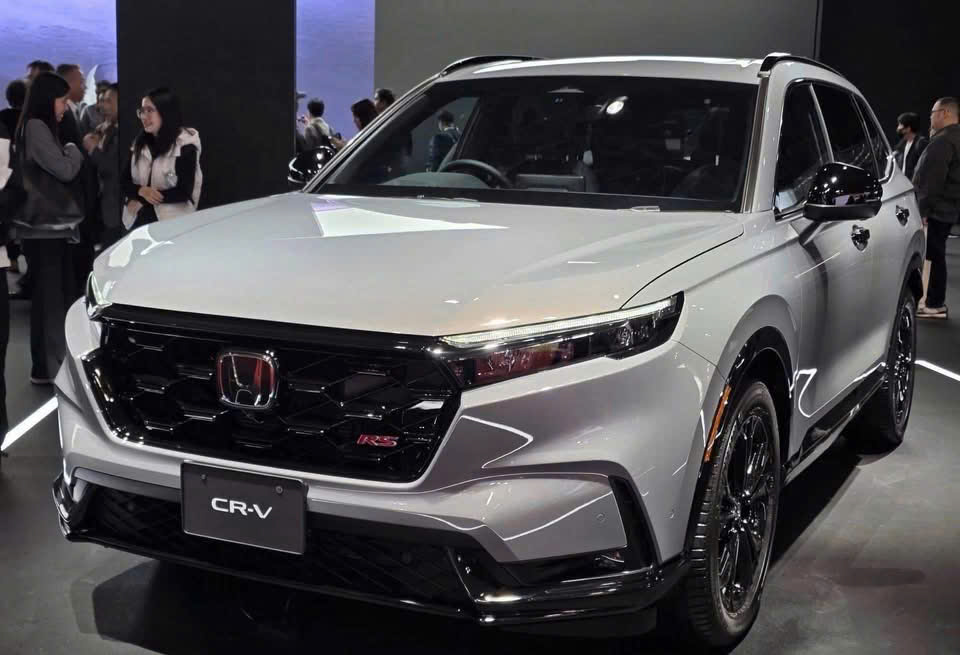 Honda CR-V e:HEV bản nâng cấp sẽ ra mắt tại Việt Nam đầu năm 2026