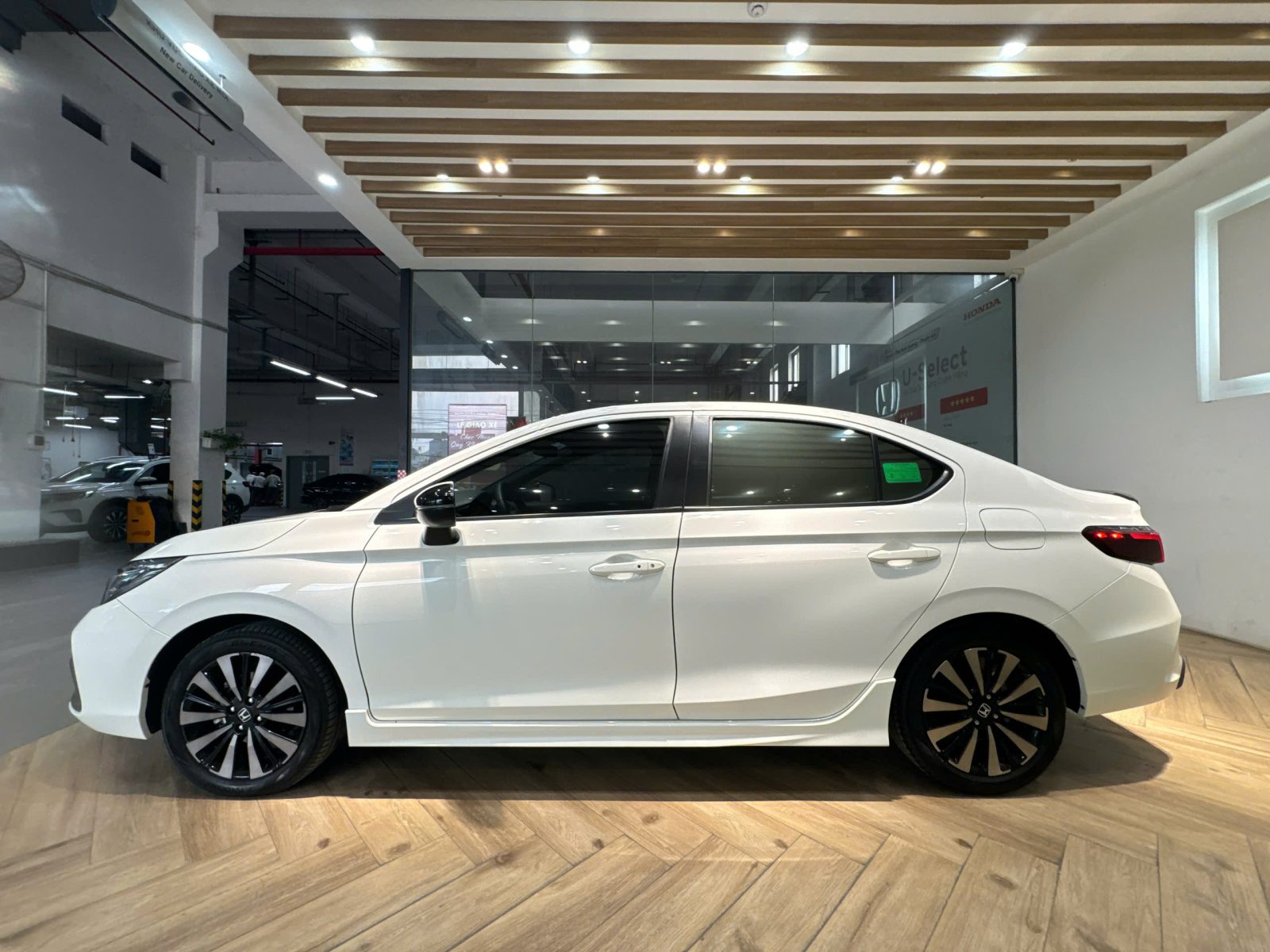 z7332914422946 8e53d9210c804c0c39326875fc9b9277 🚗 BÁN HONDA CITY RS 2023 – XE LƯỚT CỰC ĐẸP – GIÁ TỐT 🚗