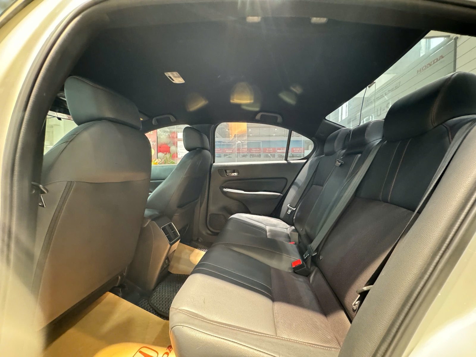 z7332914516742 563be5674220104d9bd0cd1a48ef3708 🚗 BÁN HONDA CITY RS 2023 – XE LƯỚT CỰC ĐẸP – GIÁ TỐT 🚗
